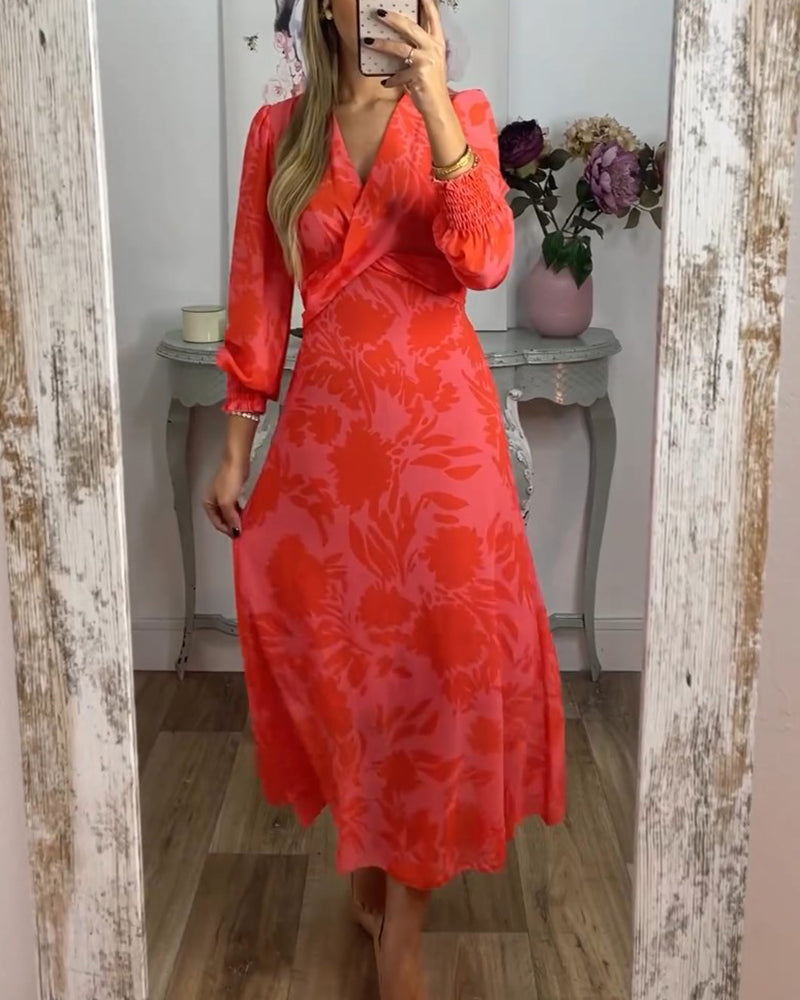 Dreda - Elegante jurk met lange mouwen en V-halslijn