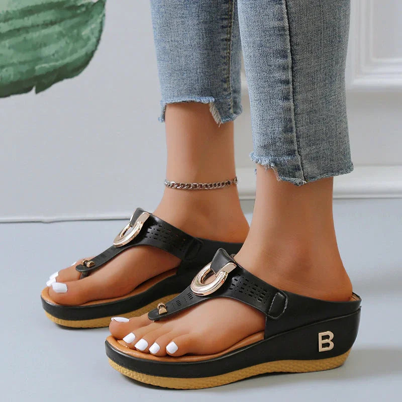 Madeline | Klassieke en stijlvolle wintersandalen